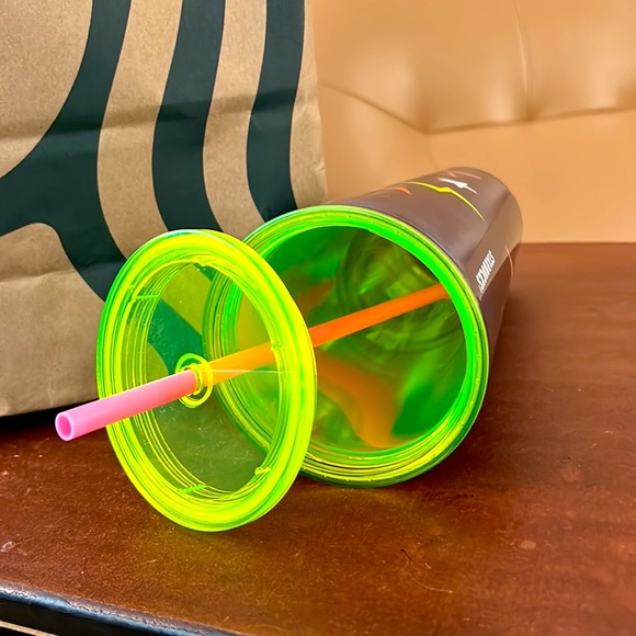 STARBUCKS TUMBLER 24OZ.STAY WEIRD UNISEX nwt - Picture 8 of 12